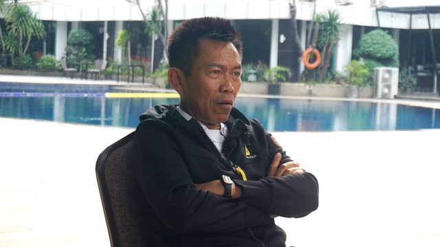 Eks Wasit Indonesia berlisensi FIFA, Jimmy Napitupulu. Foto: kumparan