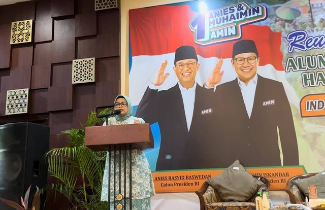 Istri capres nomor urut 01 Anies Baswedan, Fery Farhati, menghadiri reuni akbar Alumni Fatayat NU di Taman Dayu Golf Club dan Resort, Pasuruan, Jawa Timur, Sabtu (3/2/2024). Foto: Dok. Istimewa