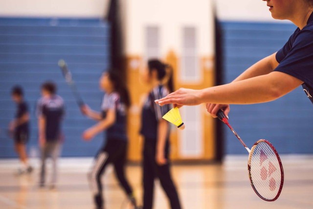 Lapangan badminton Jakarta Barat. Foto hanya ilustrasi, bukan yang sebenarnya. Sumber: Pexels/Vlad Vasnetsov