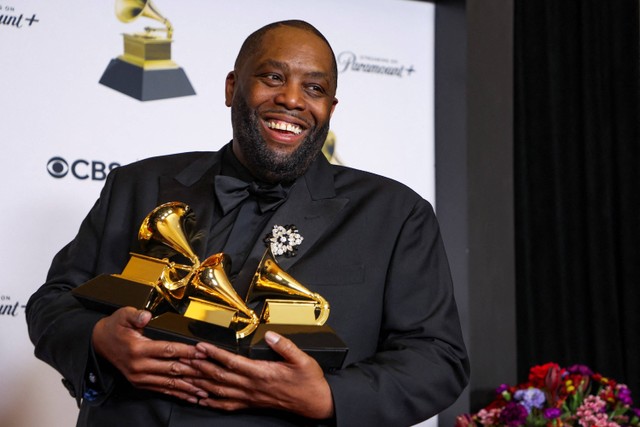 Killer Mike menerima penghargaan pada Grammy Awards ke-66 di Los Angeles, California, Amerika Serikat, Minggu (4/2/2024). Foto: David Swanson/REUTERS