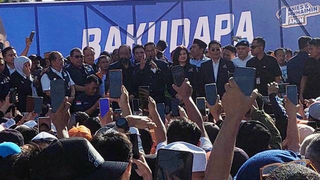 Anies Baswedan saat kampanye di Kota Manado, Sulawesi Utara.