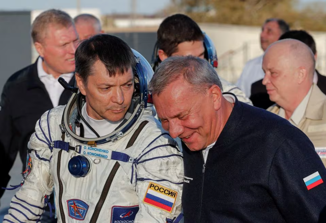 Oleg Kononenko, kosmonaut Rusia yang berhasil memecahkan rekor sebagai orang dengan waktu terlama di luar angkasa. Foto: REUTERS/Maxim Shemetov