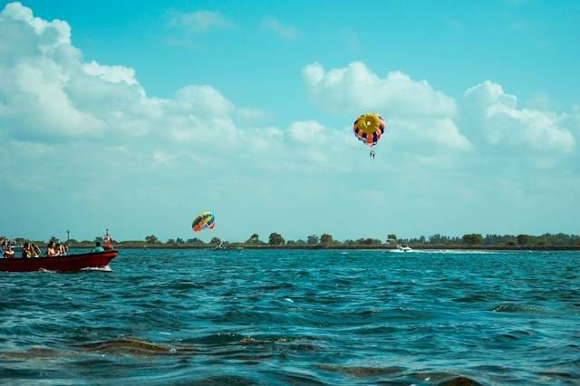 Sejarah Tanjung Benoa. Sumber: Unsplash/Devon Daniel