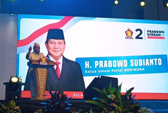Calon presiden nomor Urut 2 Prabowo Subianto saat HUT ke -16 Partai Gerindra Bali di Hotel Meru Sanur, Kota Denpasar, Bali, Selasa (6/2/2024). Foto: Denita BR Matondang/kumparan