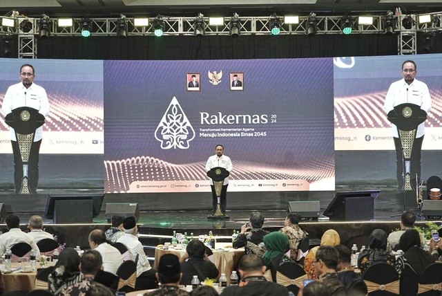 Menteri Agama Yaqut Cholil Qoumas di acara Rakernas Kementerian Agama 2024. di Semarang, Selasa (6/2). dok Kemenag