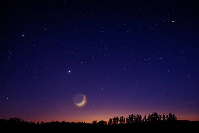 Ilustrasi proses terbentuknya bintang. Sumber foto: Pixabay.com