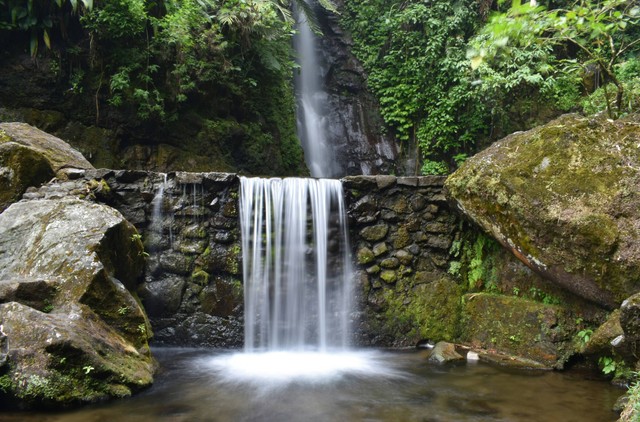 Wisata air di Bogor, foto hanya ilustrasi, bukan tempat sebenarnya: Unsplash/Aliko Sunawang
