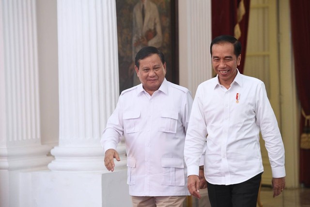 Presiden Jokowi menerima kunjungan Prabowo Subianto di Istana Presiden, Jumat (11 Oktober 2019). Foto: Sekretariat Kabinet RI