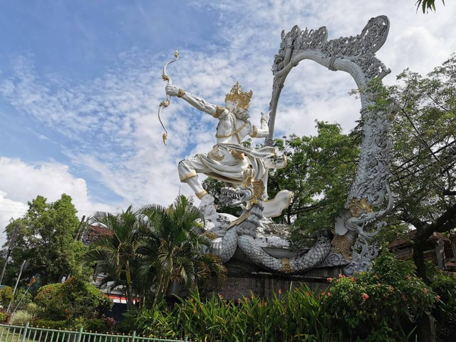 Taman Dedari Ubud. Foto Hanya Ilustrasi, Bukan Tempat Sebenarnya. Sumber Unsplash  Sua Truong