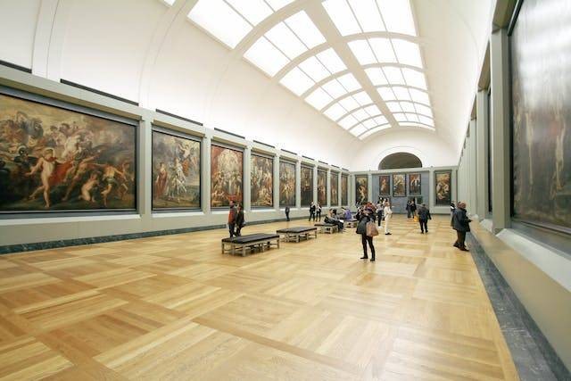 Tujuan dibuatnya kurasi pameran. Sumber: Pexels/ Riccardo