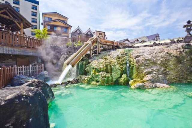 Ilustrasi Tirta Camelia Hotspring Pangalengan Bandung (foto bukanlah tempat sebenarnya). Sumber foto: Pixabay @Thanyarat