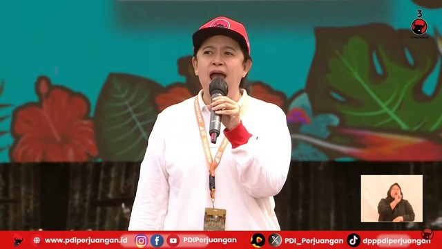 Ketua DPP PDIP Puan Maharani pada Kirab Akbar Hajatan Rakyat Ganjar-Mahfud di Jalan Diponegoro, Kawasan Ngarsopuro, Solo, Jawa Tengah, Sabtu (10/2/2024). Foto: Youtube/PDIP