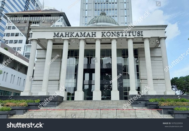 Gedung Mahkamah Konstitusi. Sumber: Shutter Stock