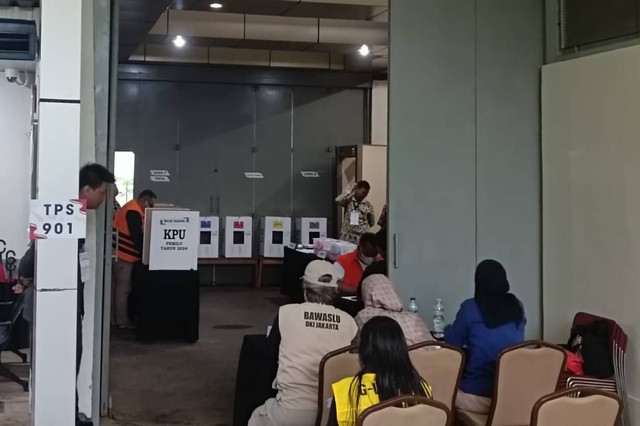 Suasana pencoblosan Pemilu 2024 tahanan Rutan KPK, Rabu (14/2/2024). Foto: Hedi/kumparan