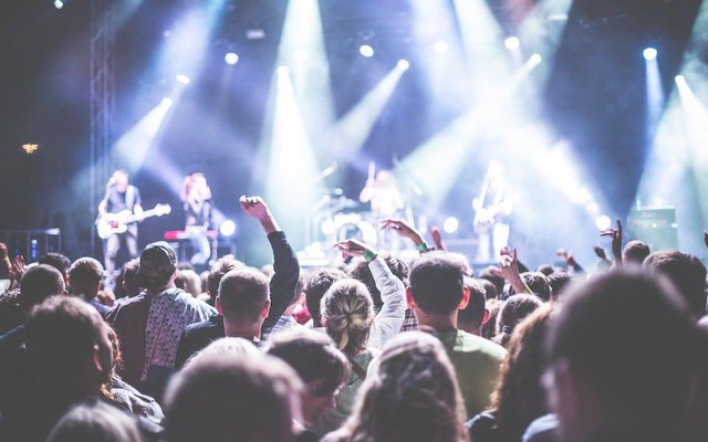 Ilustrasi post concert depression. Sumber: picjumbo.com/pexels.com