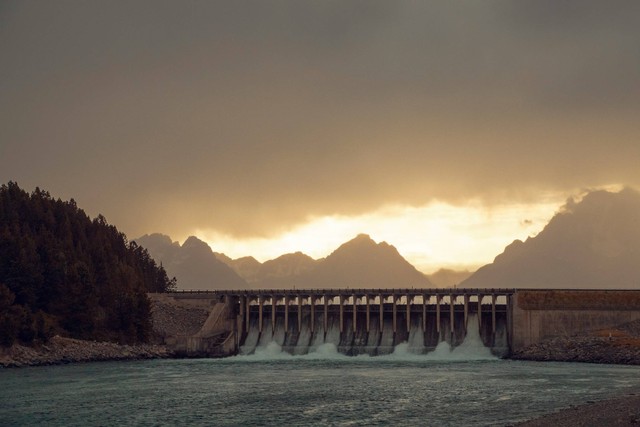 [Bendungan Tukad Unda] Foto hanya ilustrasi, bukan tempat sebenarnya. Sumber: unsplash/NicoleGeri