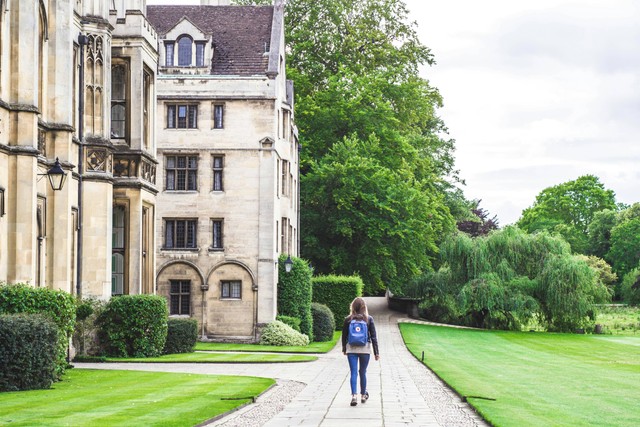 Apa itu Gates Cambridge Scholarship. Unsplash/Victoria Heath