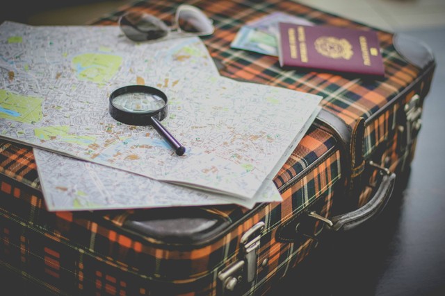 Ilustrasi Cara Pindah Kewarganegaraan. Foto: Unsplash/Francesca Tirico