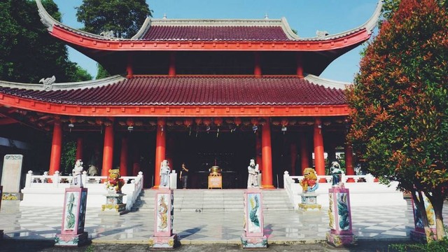 Vihara Satya Budhi. Foto hanyalah ilustrasi bukan tempat sebenarnya. Sumber: Unsplash/Afriyandi Setiawan