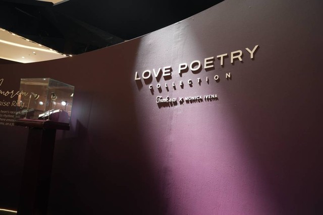 Love Poetry Exhibition pop-up exhibition oleh Frank & co., menampilkan koleksi kolaborasi dengan desainer Monica Ivena.  Foto: Frank & Co