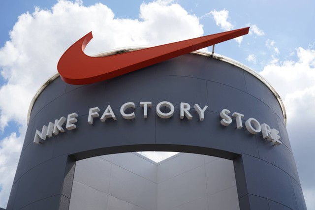 Ilustrasi pabrik Nike. Foto: Shutterstock