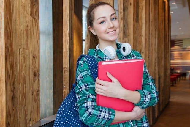 Cara menghitung IPK semester 1. Sumber: pexels.com