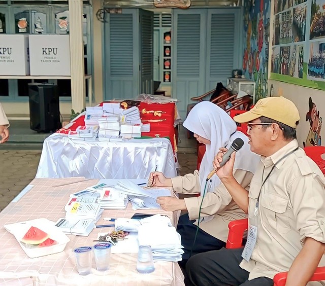 Pemungutan Suara Ulang (PSU) di TPS 31 Kelurahan Kedaton, Kecamatan Kedaton Bandar Lampung. | Foto : Eka Febriani / Lampung Geh