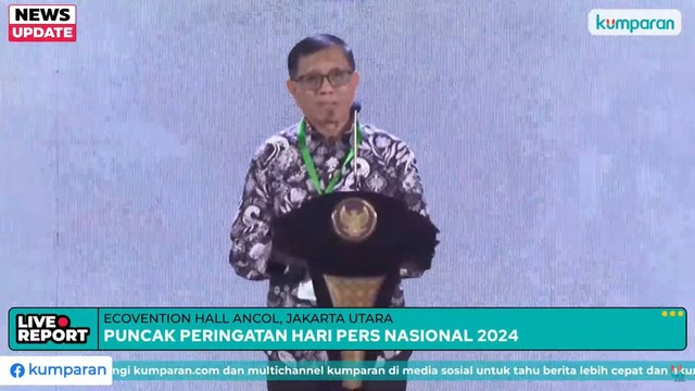 Ketua PWI Hendry CH Bangun memberikan sambutan saat Peringatan Hari Pers Nasional 2024 di Ancol, Jakarta, Selasa (20/2/2024). Foto: Youtube/kumparan
