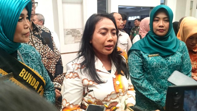 Menteri Pemberdayaan Perempuan dan Perlindungan Anak (PPPA) I Gusti Ayu Bintang Puspayoga saat dikonfirmasi di Jember. Foto: Dok. Mili.id
