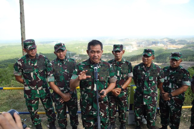 KSAD Jenderal TNI Maruli Simanjuntak kunjungi IKN. Foto: TNI AD