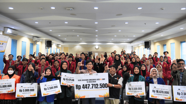 Sebanyak 145 mahasiswa dari 13 Perguruan tinggi di Indonesia mendapatkan beasiswa Sang Surya Lazismu UMY. (Fajar Zulfikar)