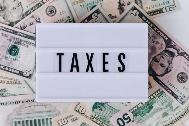 Ilustrasi pajak penghasilan orang pribadi. Foto: Pexels