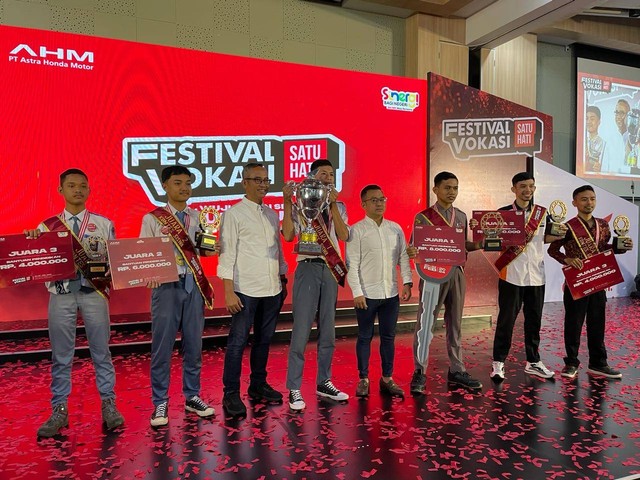 PT Astra Honda Motor (AHM) mengadakan Festival Vokasi Satu Hati (FVSH) 2024 di AHM Safety Riding & Training Center, Deltamas, Jawa Barat. Foto: Sena Pratama/kumparan