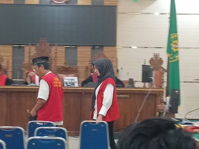 Selebgram Adelia Putri Salma saat menjalani sidang lanjutan di Pengadilan Negeri Tanjung Karang, Bandar Lampung. | Foto : Galih Prihantoro/ Lampung Geh