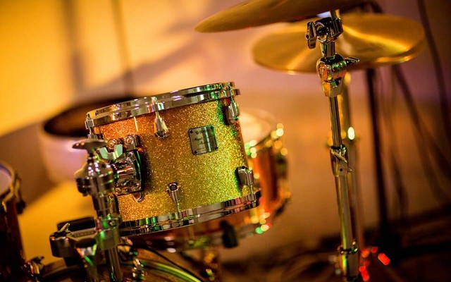 Ilustrasi bagian-bagian drum. Sumber: Rene Asmussen/pexels.com