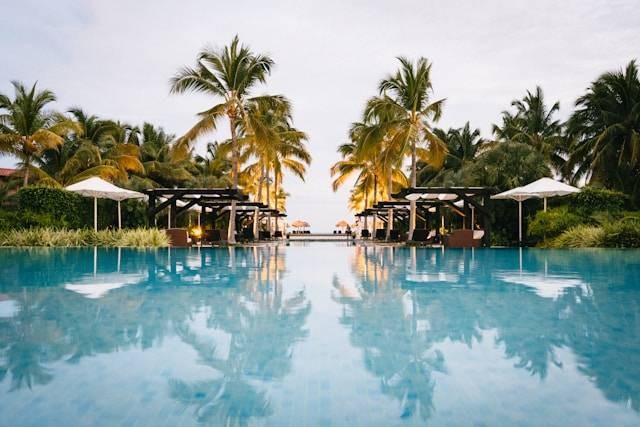Rekomendasi Resort di Nusa Dua Bali. Foto hanya ilustrasi bukan tempat sebenarnya. Sumber foto: Unsplash.com/Fabio Fistarol