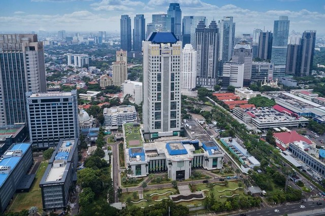 Ilustrasi gedung Bank BUMN di Indonesia. Foto: Bank Mandiri