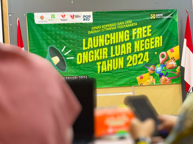 Banner launching free ongkir luar negeri tahun 2024 Diskop UKM DIY. Foto: ESP