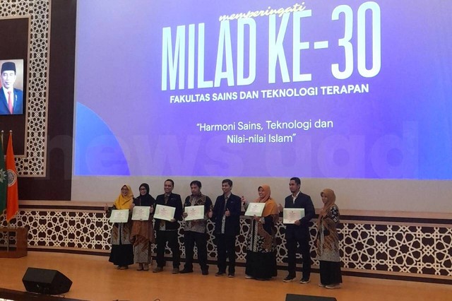 Milad ke-30 Fakultas Sains dan Teknologi Terapan (FAST) Universitas Ahmad Dahlan (UAD) (Dok. Zulfatin Nafisah)