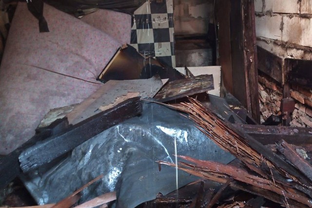 Rumah di kawasan Gambir, Jakarta Pusat terbakar pada Selasa (27/2/2024). Foto: Dok. Istimewa