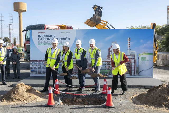 Apical melalui anak usahanya yang bergerak di bidang energi terbarukan, Bio-Oils, bersama Cepsa memulai pembangunan pabrik biofuel generasi kedua (2G) terbesar di selatan Eropa, Senin (26/2/2024). Foto: Dok. Apical