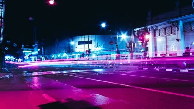 Gedung Merdeka di Bandung. Foto hanya ilustrasi, bukan tempat yang sebenarnya. Sumber foto: Unsplash/Raka