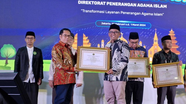 IZI Dapatkan Penghargaan Kolaborasi Program Dai di Wilayah 3T Oleh Menteri Agama