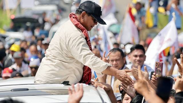 Calon Presiden nomor urut 2, Prabowo Subianto saat mengunjungi Sulawesi Utara.