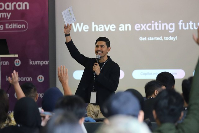 Suasana acara kumparan Academy: Digital Marketing sesi 2 yang bertajuk 'AI & Search: Pushing the Boundaries of Advancements' di Connext Space, Cyber 2 Tower, Jakarta Selatan, pada Jumat (1/3/2024). Foto: Iqbal Firdaus/kumparan