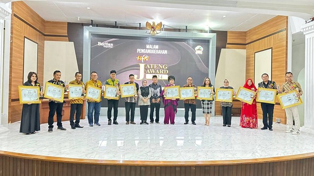 Penerima penghargaan HPN Award 2024. Foto: Istimewa