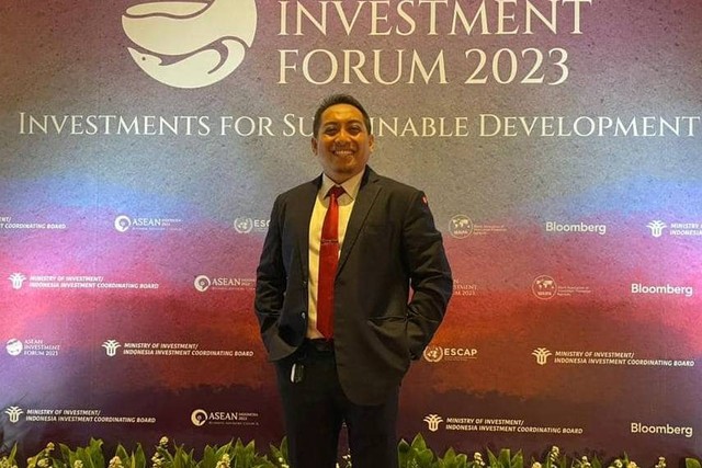 Direktur Hilirisasi Mineral dan Batu Bara Kementerian Investasi/Badan Koordinasi Penanaman Modal (BKPM) Hasyim Daeng Barang. Foto: Facebook/Hasyim Daeng Barang