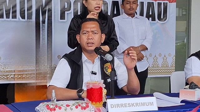 Direktur Reserse Kriminal Umum Polda Riau Kombes Pol Asep Darmawan. Dok: kumparan.