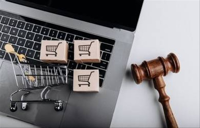 Ilustrasi Law Consumer. Foto: Burdun Iliya/ShutterStock