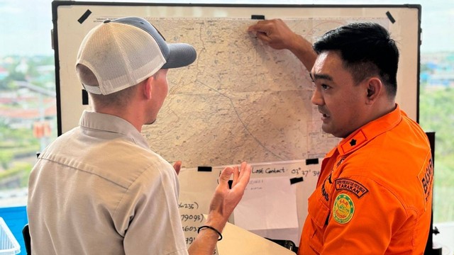 Pencarian Pesawat Smart Air yang hilang kontak di Tarakan. Foto: Basarnas